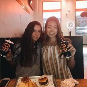 Meet your Posher, Soojin